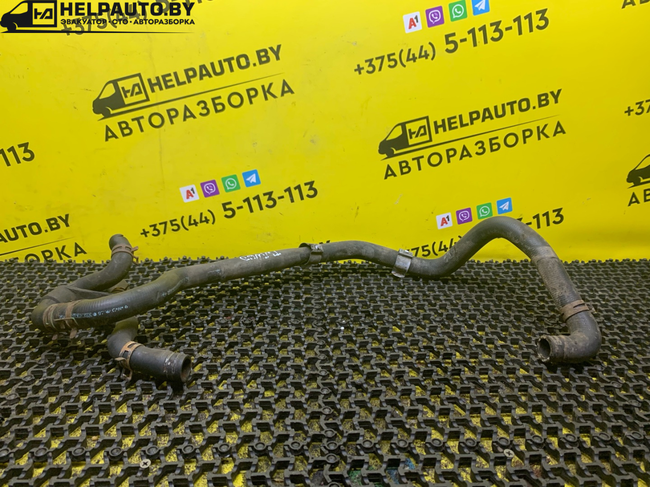 патрубок радиатора Renault Twingo 1 поколение 1997, 1.2 л., D7F 700, бензин, 5МКПП, синий, кабриолет, передний привод - фото №1