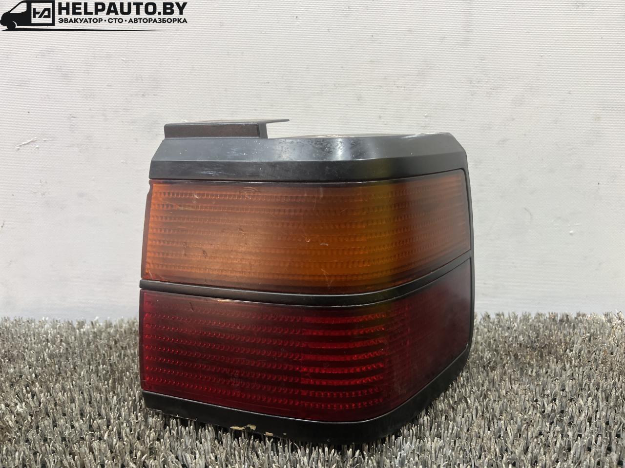 фонарь задний правый Volkswagen Passat B3 1991, 1.8 л., бензин, МКПП, белый, седан, передний привод, 357945112 - фото №1