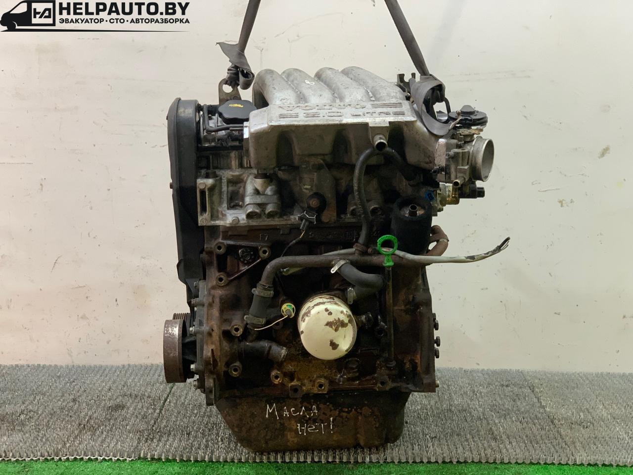 двигатель Volvo 460 1 поколение 1993, 2.0 л., бензин, МКПП, зелёный, седан, передний привод - фото №1