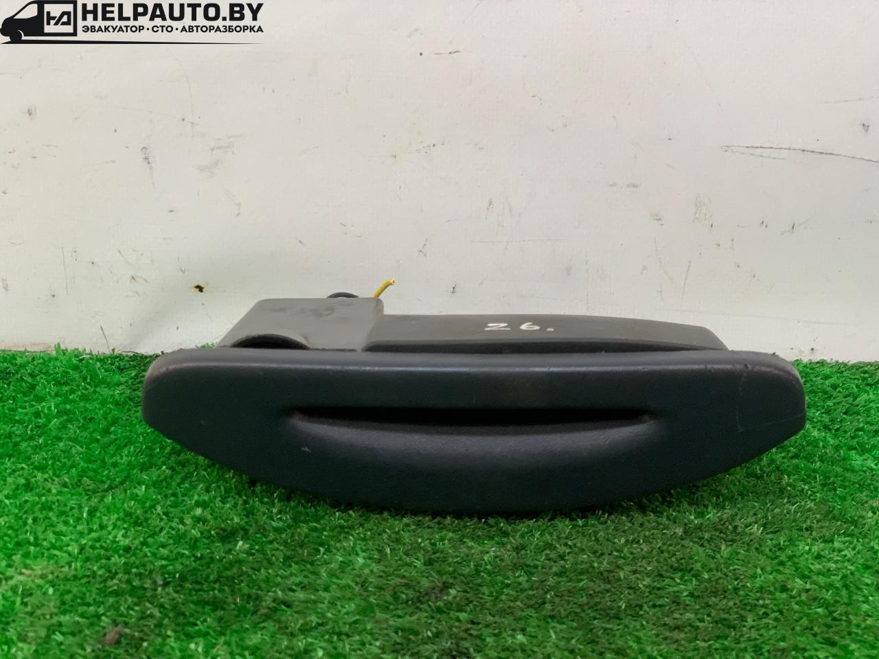 пепельница Renault Scenic 1 поколение 1997, 1.9 л., F8Q 786, дизель, МКПП, серый, передний привод, 7700426757 - фото №1