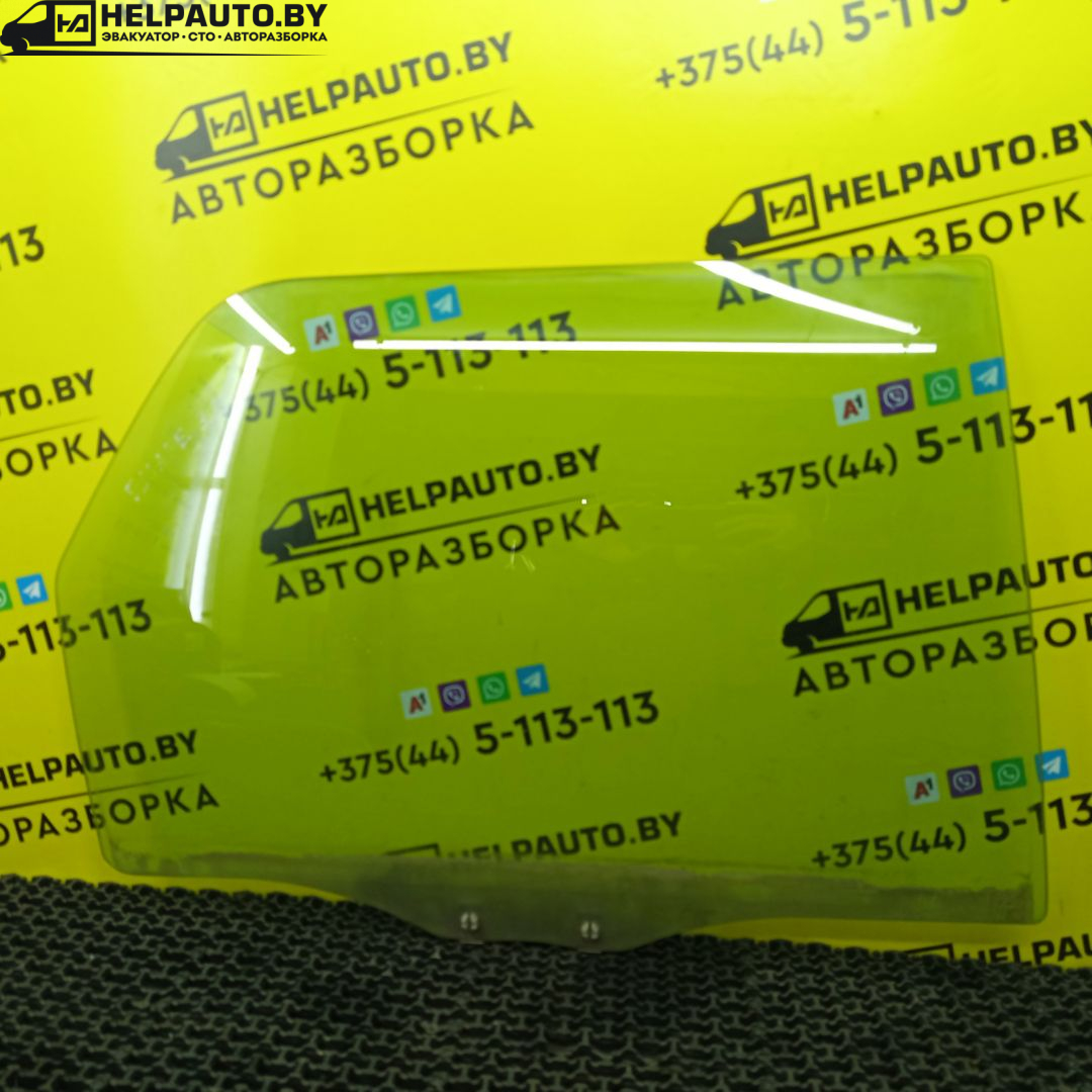 стекло двери задней правой Ford Escape 2 поколение R3 2009, 2.3 л., бензин, АКПП, синий, внедорожник 5 дв., передний привод - фото №1