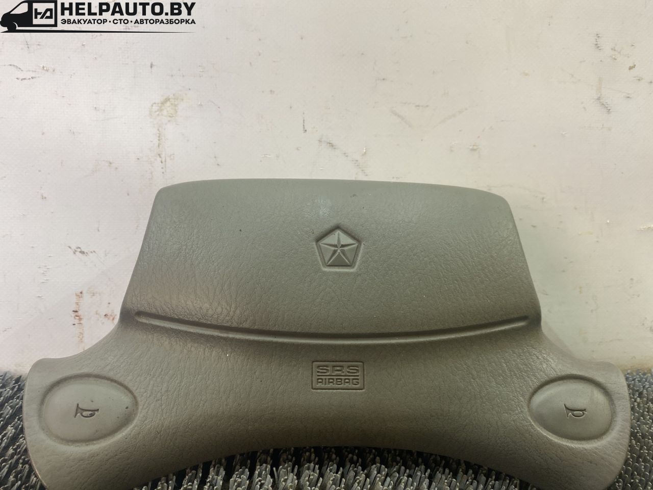 подушка безопасности водителя Chrysler Neon 1 поколение 1996, 2.0 л., бензин, МКПП, синий, седан, передний привод - фото №1