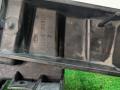 полка аккумулятора Chrysler Voyager 3 поколение 1998, 2.4 л., EDZ, бензин, МКПП, чёрный, минивэн, передний привод, 4716768, 64577 - фото №2