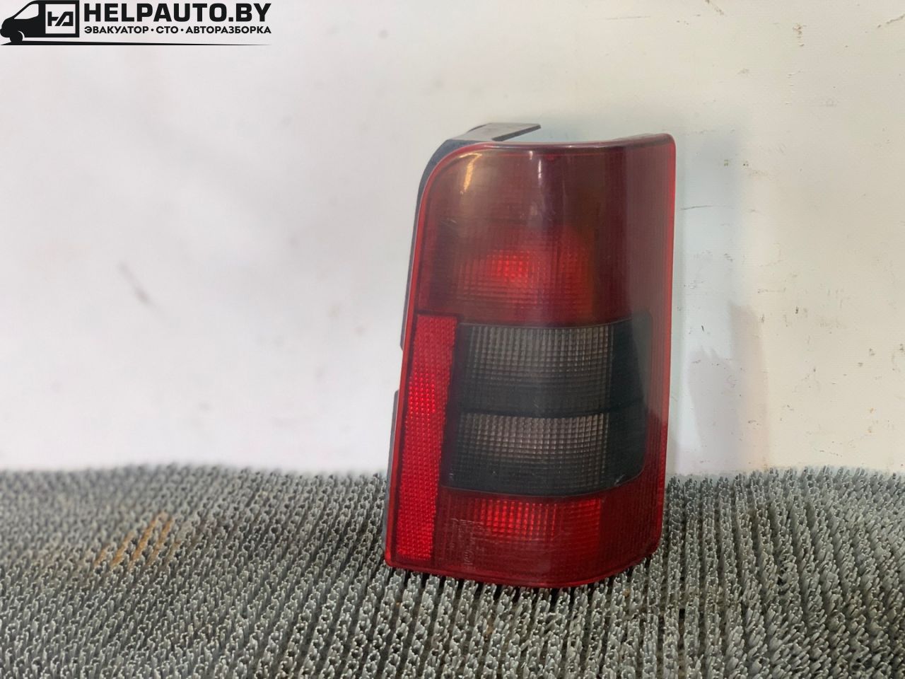 фонарь задний правый Citroen Berlingo 1 поколение (M49) 1998, 1.9 л., DHX (XUD9TF/BTF), дизель, МКПП, белый, фургон, передний привод - фото №1