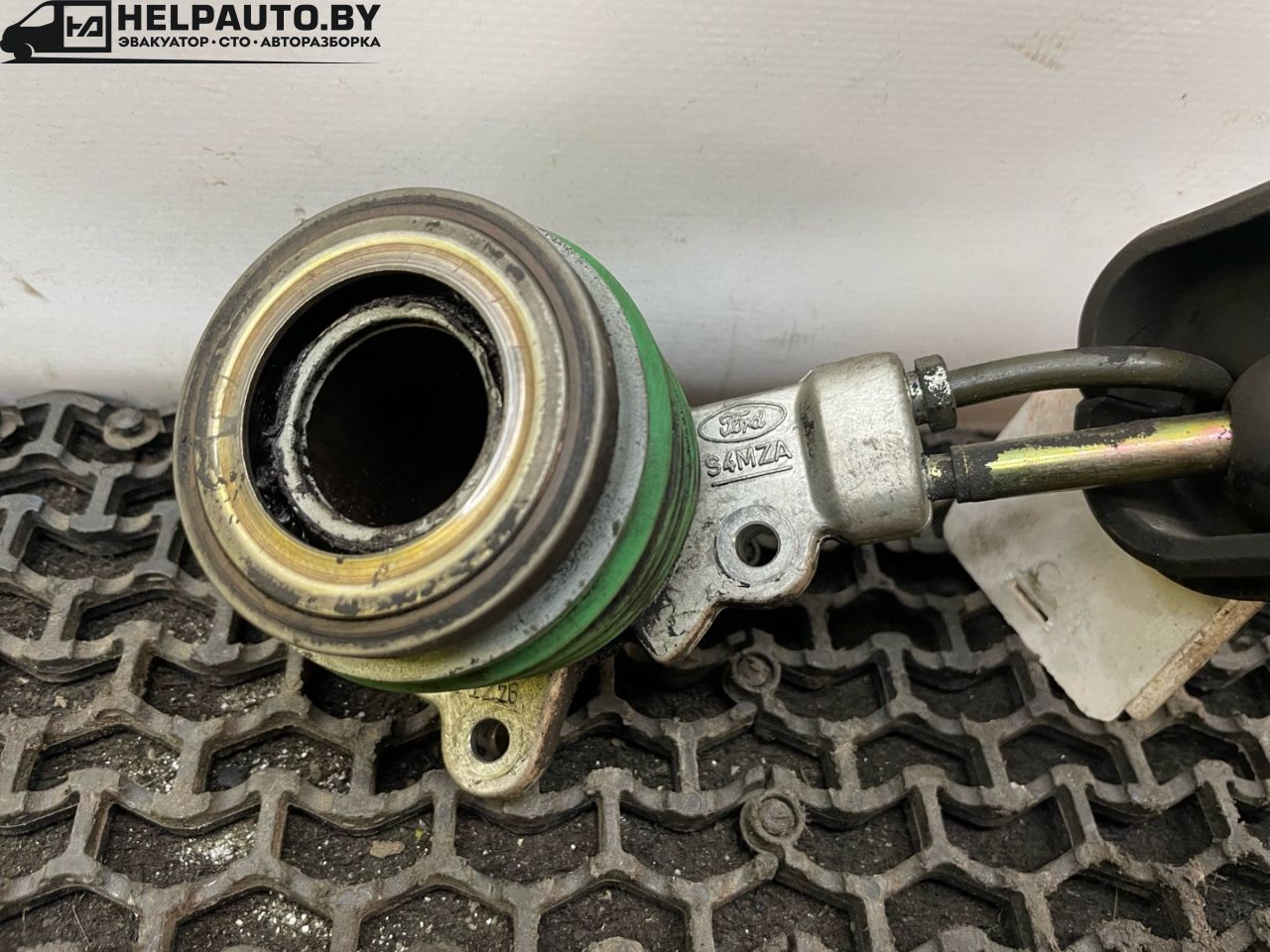 подшипник выжимной Ford Mondeo 2 поколение 2000, 2.0 л., EDDB, бензин, МКПП, зелёный перламутр, универсал, передний привод - фото №1