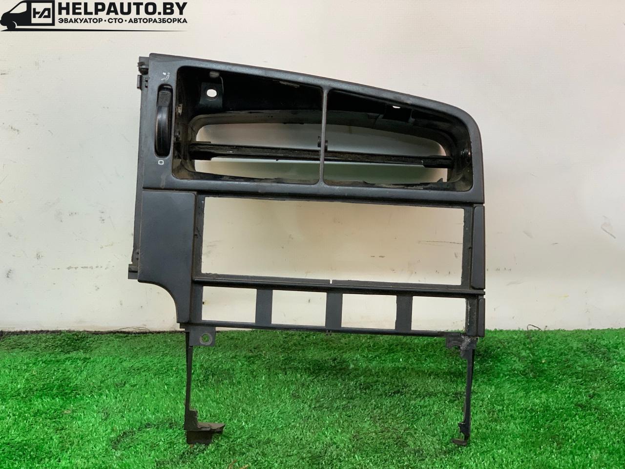 рамка под магнитолу Volkswagen Passat B3 1993, 1.9 л., AAZ, дизель, 5МКПП, черный, универсал, передний привод - фото №1