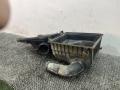 корпус воздушного фильтра Volkswagen Golf 3 поколение 1995, 1.9 л., AEY, дизель, МКПП, белый, универсал, передний привод - фото №7