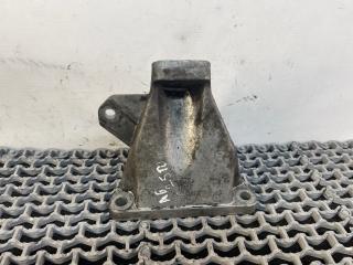 кронштейн двигателя Audi A6 4B/C5 1999, 2.5 л., дизель, АКПП, зеленый, универсал, 4B0199308