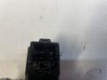 кнопка стеклоподъемника двери задней левой Daewoo Evanda 1 поколение V200 2003, 2.0 л., i, X 20 SED, бензин, МКПП, берюзовый, седан, передний привод - фото №6