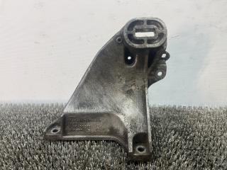 кронштейн двигателя Audi 100 4A/C4 (1990 - 1994), 2.3 л., бензин, МКПП, передний привод, 4A0199312