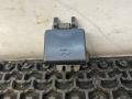 ручка открывания капота Mazda 323 6 поколение 1998, 1.5 л., бензин, МКПП, синий, хетчбэк 3 дв., передний привод - фото №3