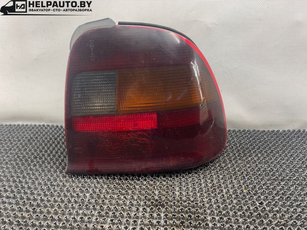 фонарь задний правый Rover 600 Series 1 поколение FF 1998, 2.0 л., дизель, МКПП, зеленый, седан, передний привод - фото №1