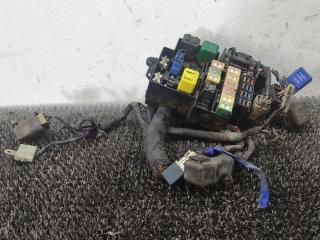 блок предохранителей Mazda Xedos 9 1 поколение 1996, 2.5 л., бензин, МКПП, темно синий, седан, передний привод, 7154-2385