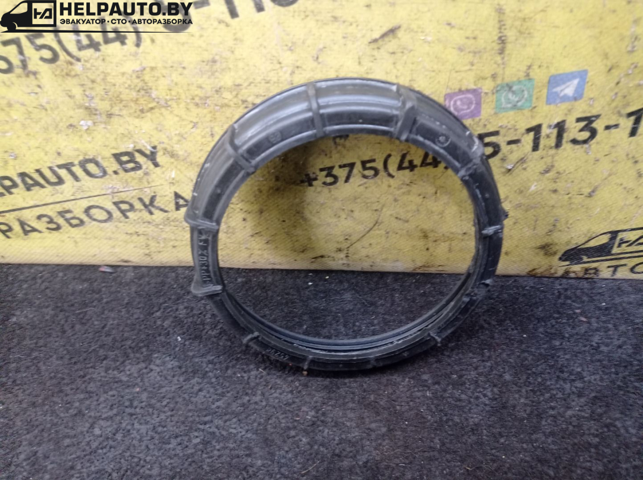 гайка топливного насоса Renault Scenic 1 поколение 1998, 1.9 л., F9Q 716, дизель, МКПП, синий, минивэн, передний привод - фото №1