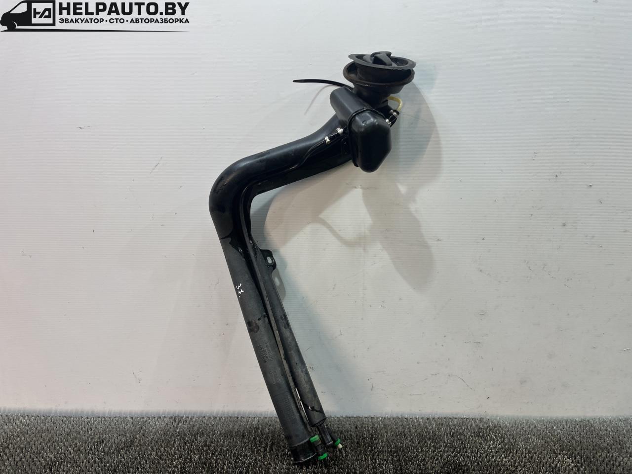 горловина топливного бака Iran Khodro Samand 1 поколение 2009, 1.6 л., бензин, МКПП, чёрный, седан, передний привод, 9610526380 - фото №1