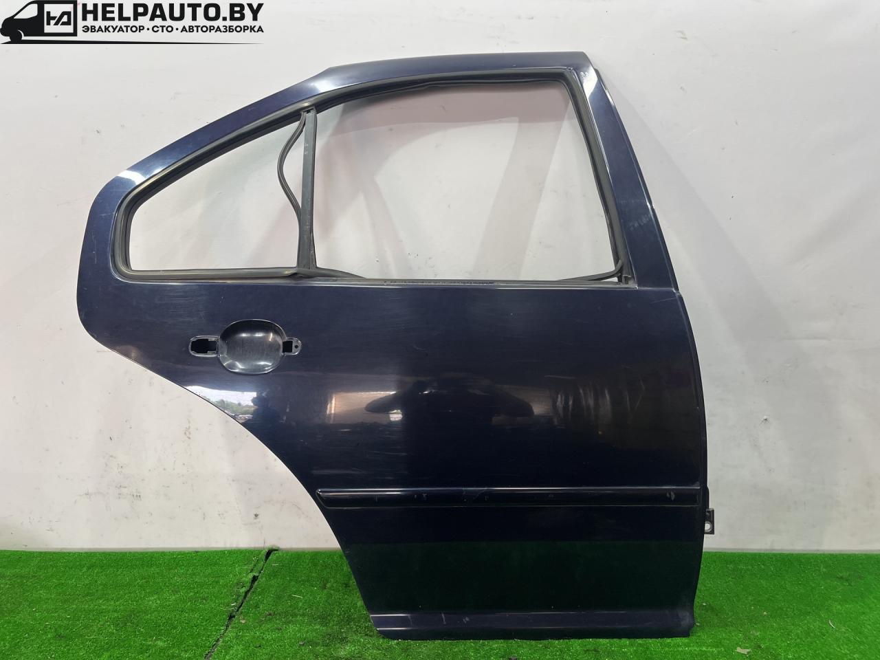 дверь задняя правая Volkswagen Jetta 4 поколение 2001, 2.0 л., AQY, бензин, МКПП, синий, седан, передний привод - фото №1