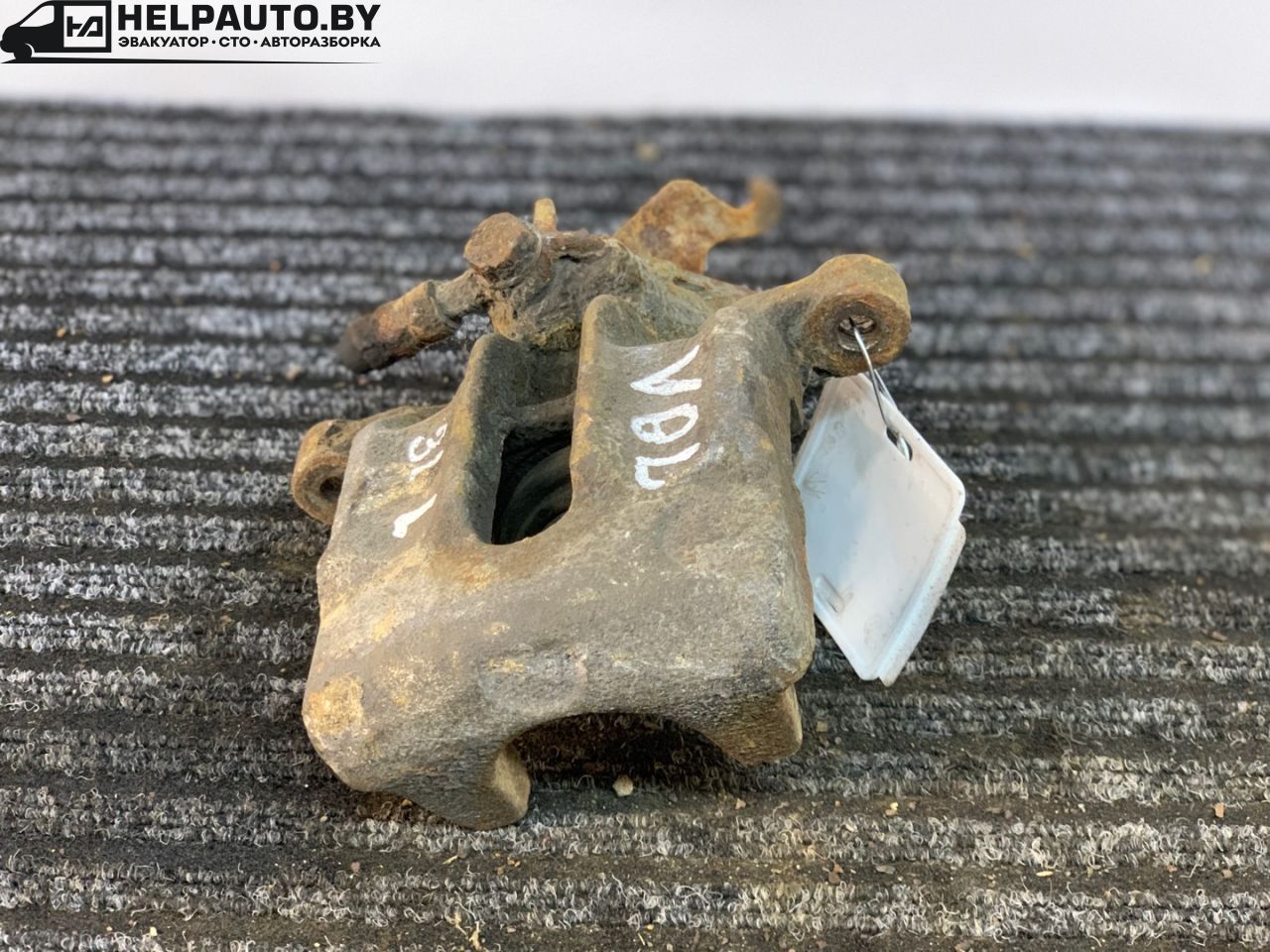 суппорт задний левый Volvo V40 1 поколение 1999, 2.0 л., B 4204 S, бензин, АКПП, синий, универсал, передний привод - фото №1