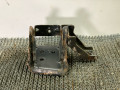 кронштейн двигателя Nissan Bluebird T12/T72 1987, 2.0 л., бензин, МКПП, бордовый, хетчбэк 5 дв., передний привод - фото №2