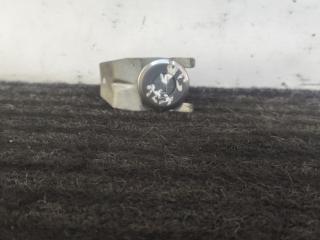 личинка дверного замка Dacia Sandero 1 поколение 2008, 1.4 л., K7J 714, бензин, МКПП, серый, хетчбэк 5 дв., передний привод