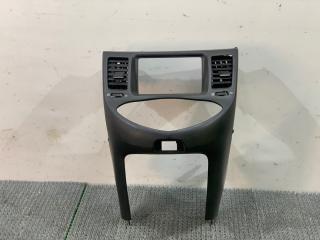 рамка под магнитолу Nissan Primera P12 2002, 2.2 л., дизель, универсал, передний привод