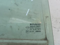 стекло двери задней правой Renault Safrane 1 поколение [рестайлинг] 1997, 2.0 л., бензин, АКПП, седан - фото №2