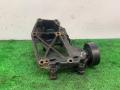 кронштейн генератора Citroen Xsara Picasso 1 поколение 2002, 2.0 л., бензин, МКПП, серый, передний привод - фото №4