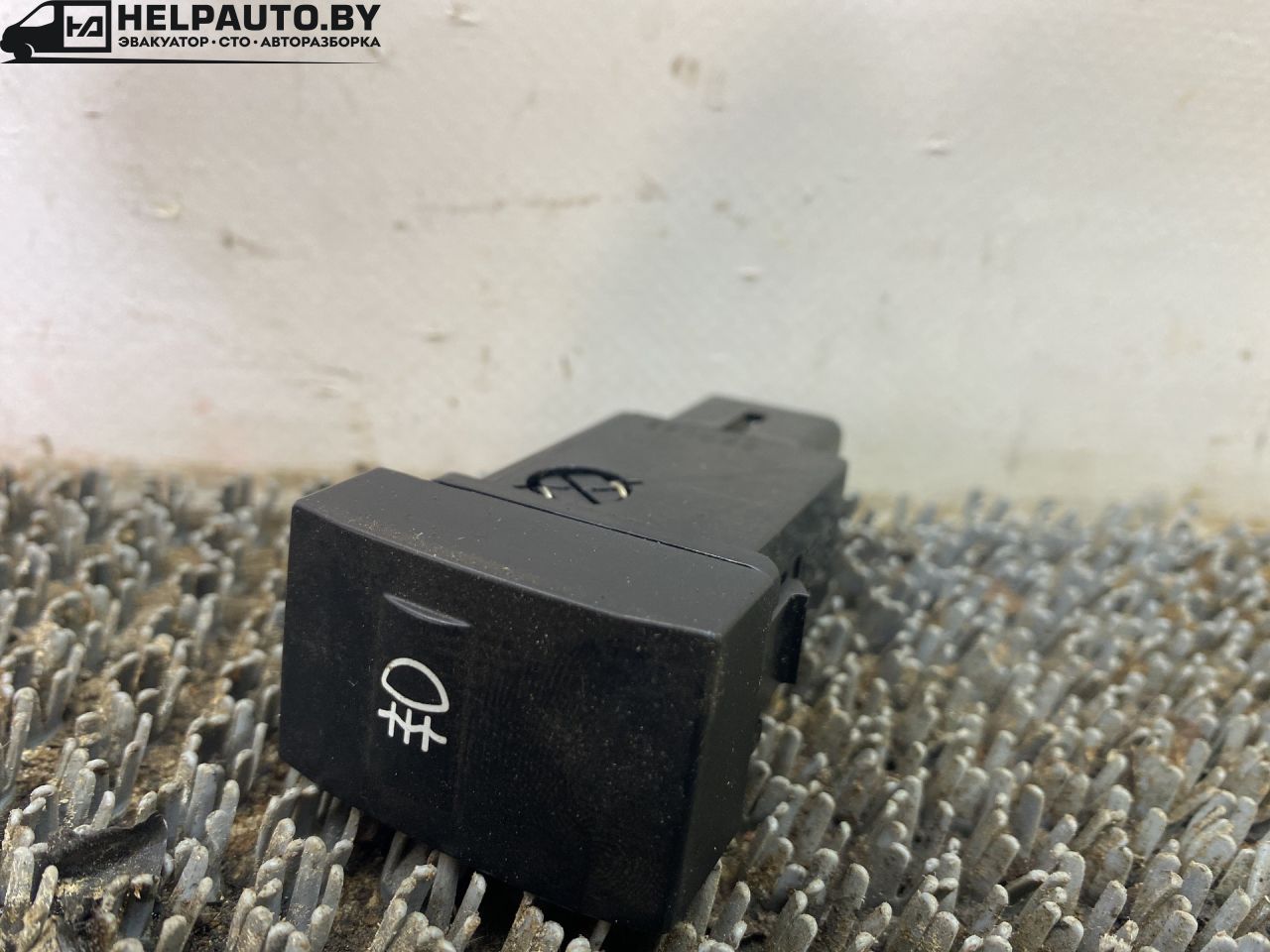 кнопка противотуманных фар Kia Sorento 1 поколение 2005, 2.5 л., D4CB, дизель, АКПП, черный, внедорожник 5 дв., полный подключаемый привод - фото №1
