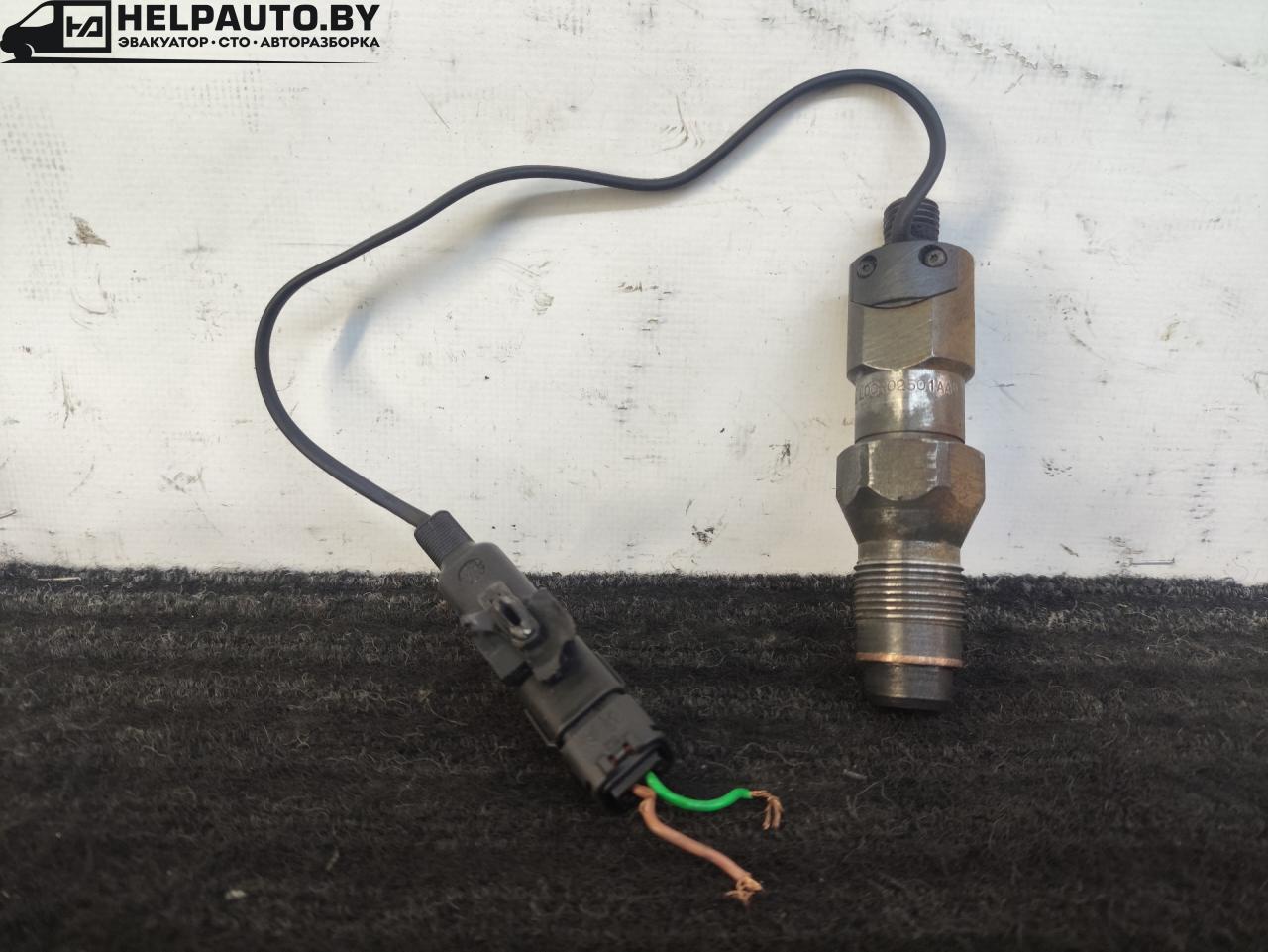 форсунка управляющая Citroen Xsara Picasso 1 поколение 1999, 1.9 л., дизель, МКПП, универсал, LDCR02501AA1 - фото №1