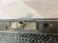 накладка двери (крышки) багажника Toyota Carina E 1 поколение T190 1995, 1.6 л., 4A-FE, бензин, МКПП, зелёный, хетчбэк 5 дв., передний привод, L-003008 - фото №4