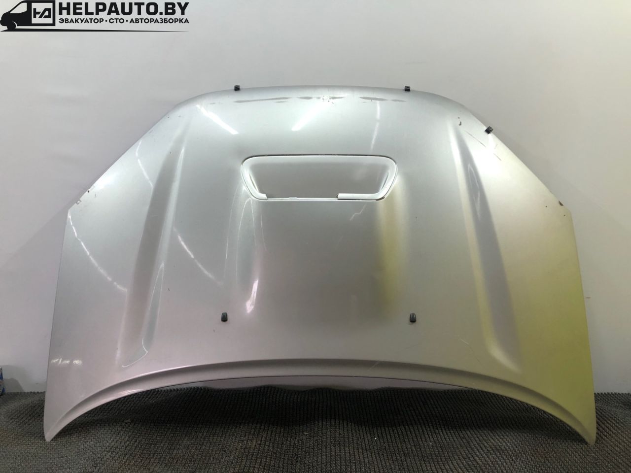 капот Toyota RAV4 2 поколение (XA20) 2002, 2.0 л., дизель, МКПП, серебристый, седан - фото №1