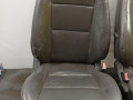 салон (комплект сидений) Kia Sorento 1 поколение 2005, 2.4 л., G4JS, бензин, МКПП, красный, внедорожник 5 дв., полный подключаемый привод - фото №8