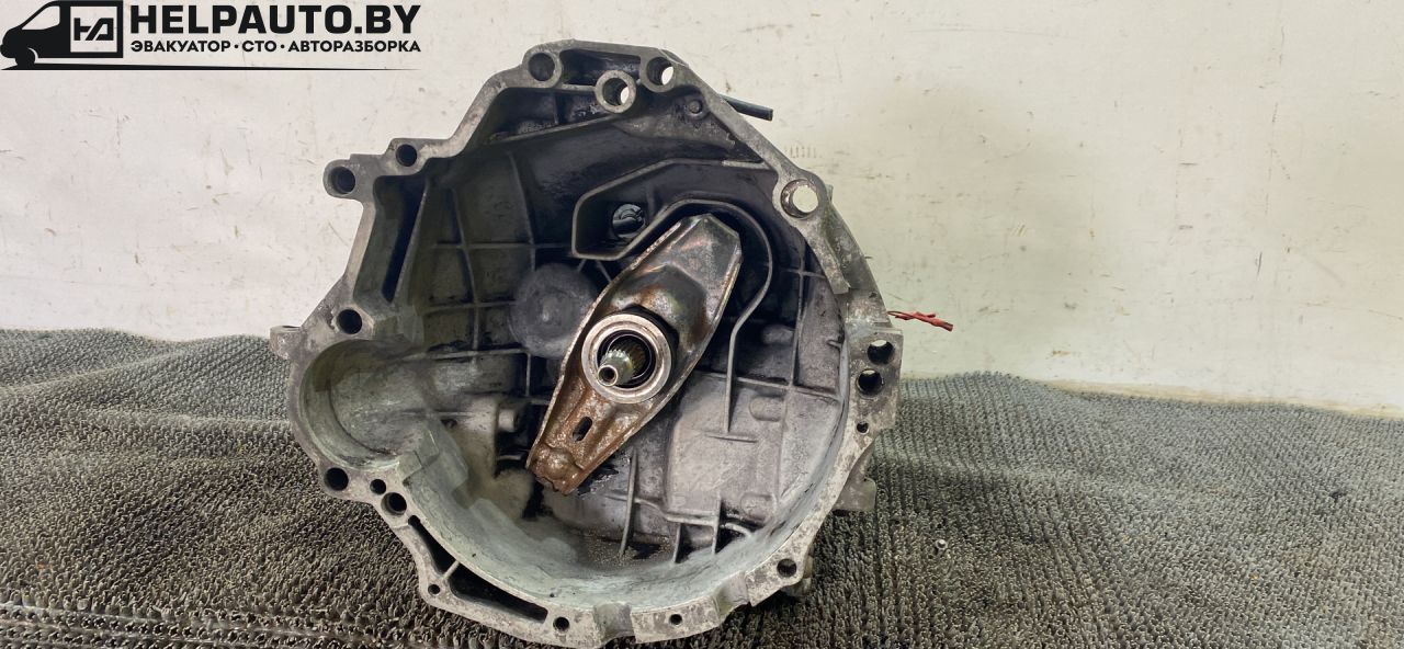 КПП механическая (МКПП) Audi 80 B3 89/B3 1991, 1.8 л., бензин, МКПП, седан, AKM30107 - фото №1