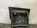 пепельница Volkswagen Polo 2 поколение 1990, 1.3 л., бензин, МКПП, синий, хетчбэк 3 дв., передний привод - фото №2