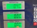 бачок омывателя Mazda 323 6 поколение 1998, 1.5 л., бензин, МКПП, синий, хетчбэк 3 дв., передний привод - фото №3