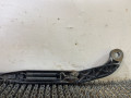 щеткодержатель (поводок стеклоочистителя, дворник) Volkswagen Polo 2 поколение 1990, 1.3 л., бензин, МКПП, синий, хетчбэк 3 дв., передний привод - фото №3