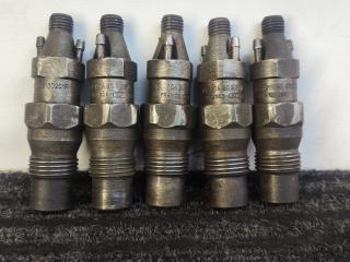 форсунка Volkswagen Golf 3 поколение 1995, 1.9 л., AEY, дизель, МКПП, белый, универсал, передний привод, 068130201R, KCA30S364