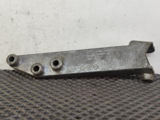 кронштейн двигателя Opel Vectra B 1998, 1.8 л., бензин, МКПП, мокрый асфальт, седан, 24494, 90495450
