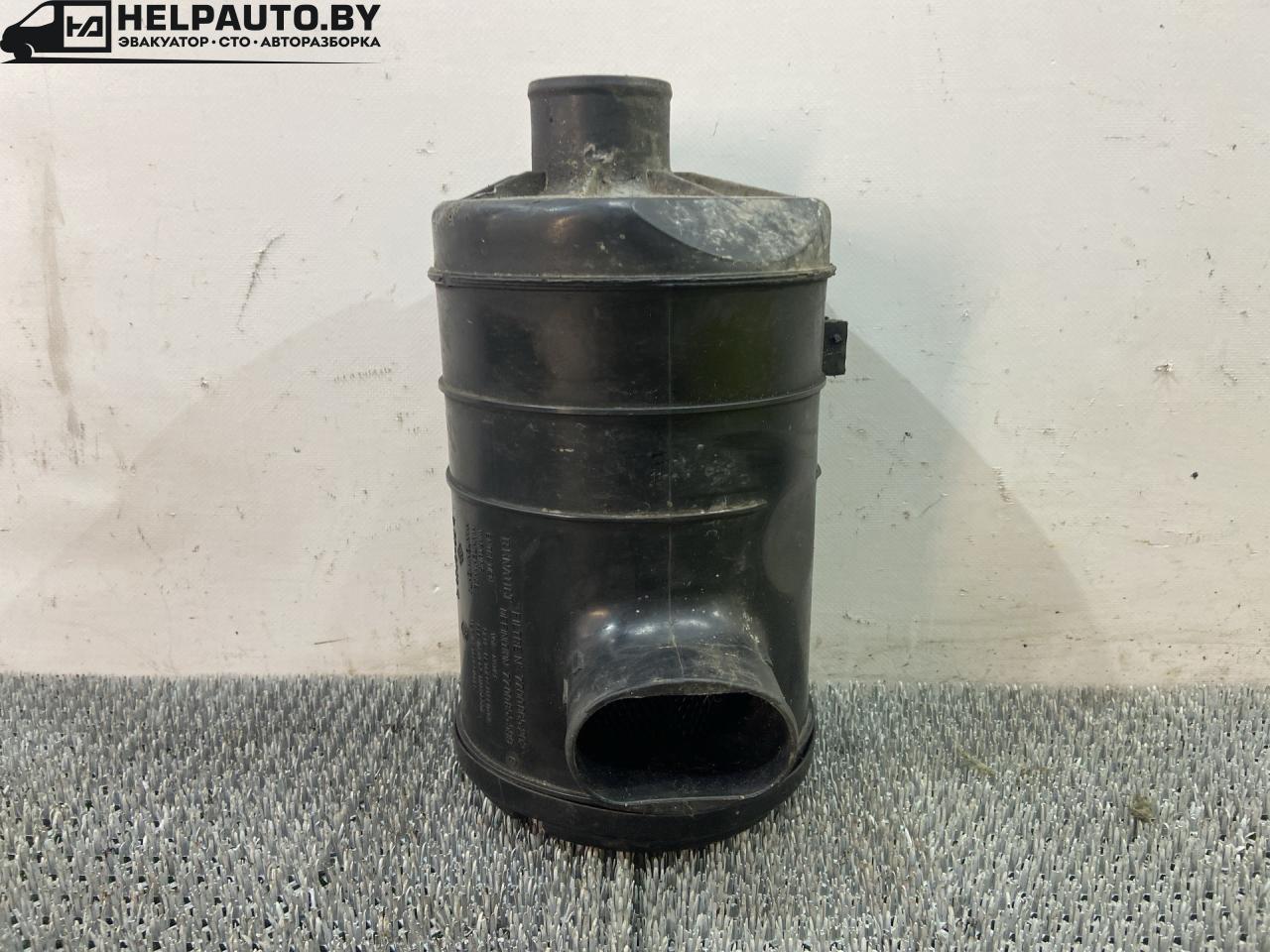 корпус воздушного фильтра Renault Scenic 1 поколение 1997, 1.9 л., F8Q 786, дизель, МКПП, серый, передний привод, 7700865202 - фото №1