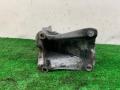 кронштейн двигателя Volkswagen Golf 2 поколение 1990, 1.6 л., дизель, МКПП, черный, хетчбэк 3 дв., передний привод, 191199354 - фото №4