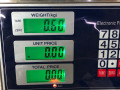 консоль салона Toyota RAV4 2 поколение (XA20) 2002, 2.0 л., дизель, МКПП, серебристый, седан - фото №6