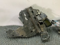 замок двери задней правой Volvo S40 2 поколение [рестайлинг] 2009, 2.4 л., B 5244 S2, бензин, АКПП, бирюзовый, седан, передний привод - фото №4