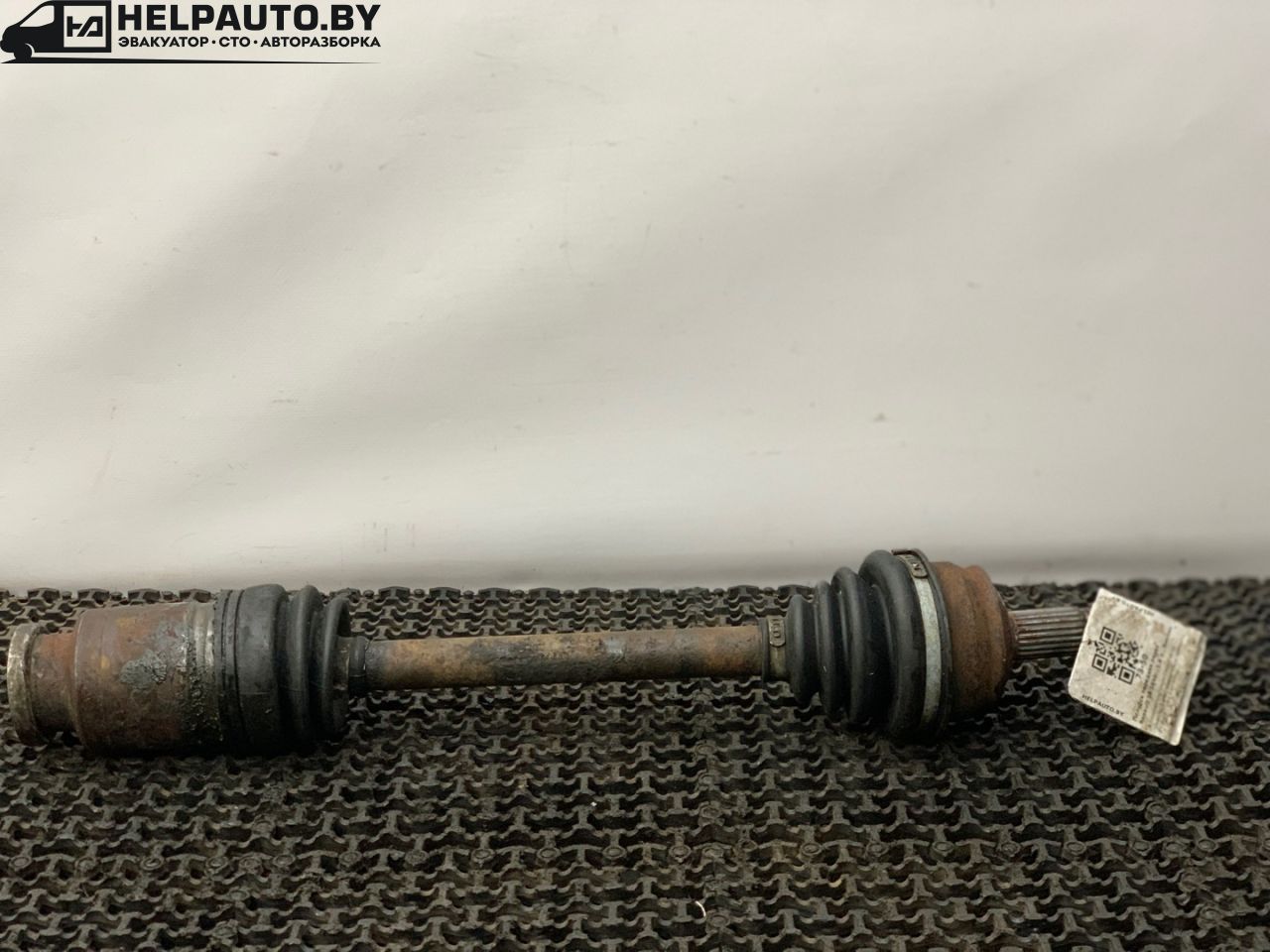 полуось передняя левая (приводной вал, ШРУС) Renault 19 1 поколение 1990, 1.6 л., бензин - фото №1