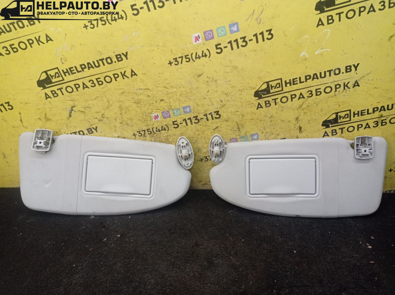 козырек солнцезащитный Ford Focus 2 поколение 2006, 1.6 л., HWDA, бензин, МКПП, красный, хетчбэк 5 дв., передний привод - фото №1