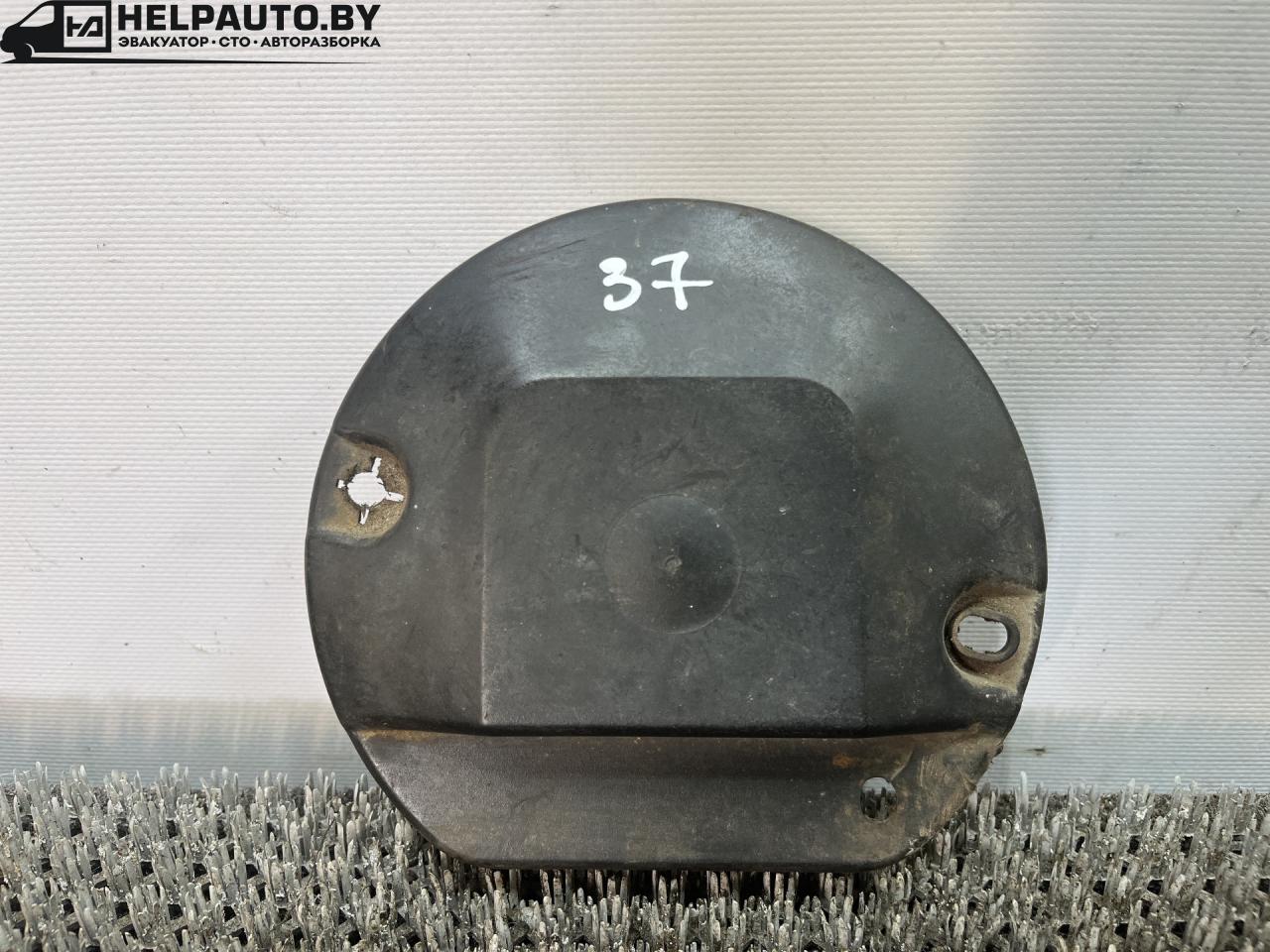 накладка внутренняя на заднюю панель кузова Iran Khodro Samand 1 поколение 2009, 1.6 л., бензин, МКПП, чёрный, седан, передний привод, 9420260015 - фото №1