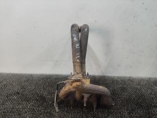 коллектор выпускной Volkswagen Golf 2 поколение 1990, 1.3 л., бензин, МКПП, красный, хетчбэк 3 дв., передний привод