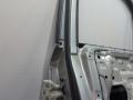 дверь задняя правая Kia Sorento 1 поколение 2004, 2.5 л., CRDi, D4CB, дизель, АКПП, серебристый, внедорожник 5 дв., полный подключаемый привод - фото №18