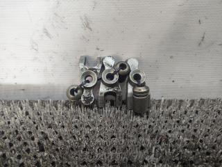 крепление форсунки Renault Laguna 2 поколение (2001 - 2005), 1.9 л., CDTi, F9Q 734, дизель, МКПП, передний привод