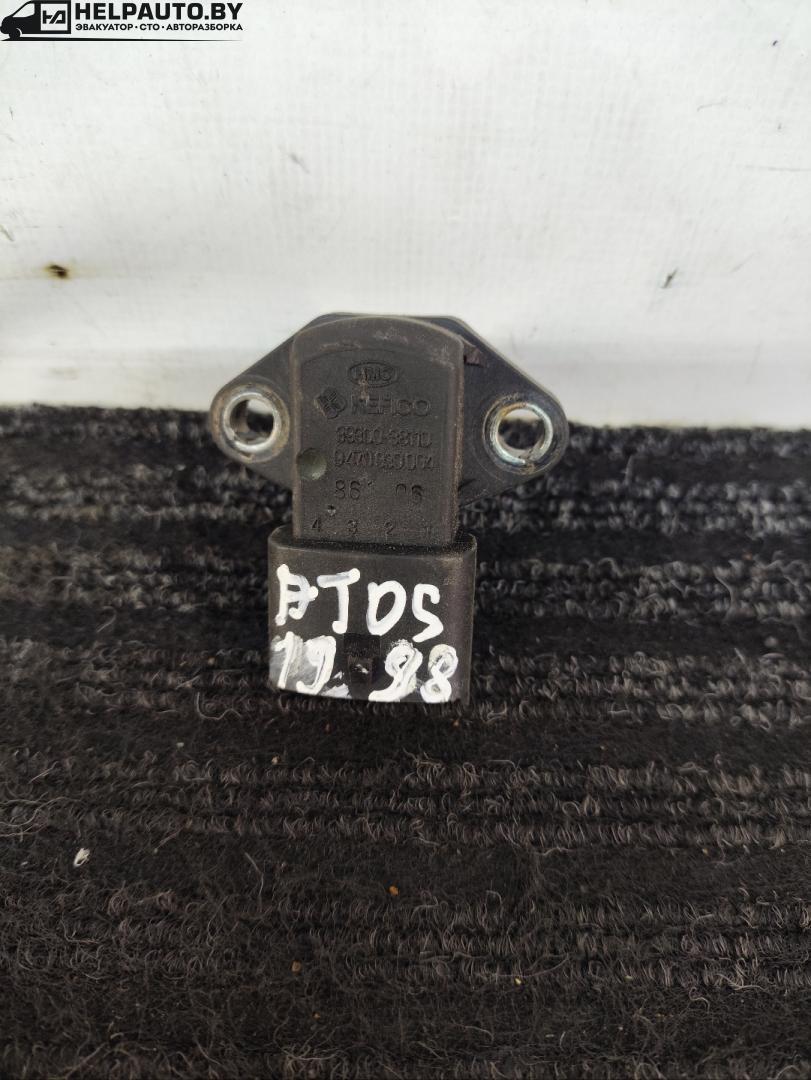датчик абсолютного давления Hyundai Atos 1 поколение 1998, 0.8 л., бензин, МКПП, синий, хетчбэк 5 дв., передний привод, 39300-38110, 9470930004 - фото №1