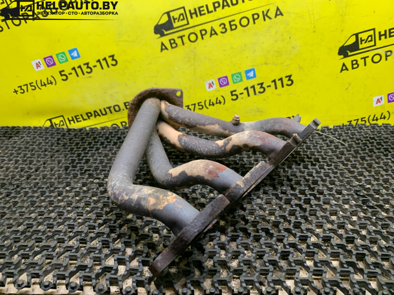 коллектор выпускной Renault Laguna 1 поколение 1994, 2.0 л., F3R 200, бензин, МКПП, бордовый, хетчбэк 5 дв., передний привод - фото №1