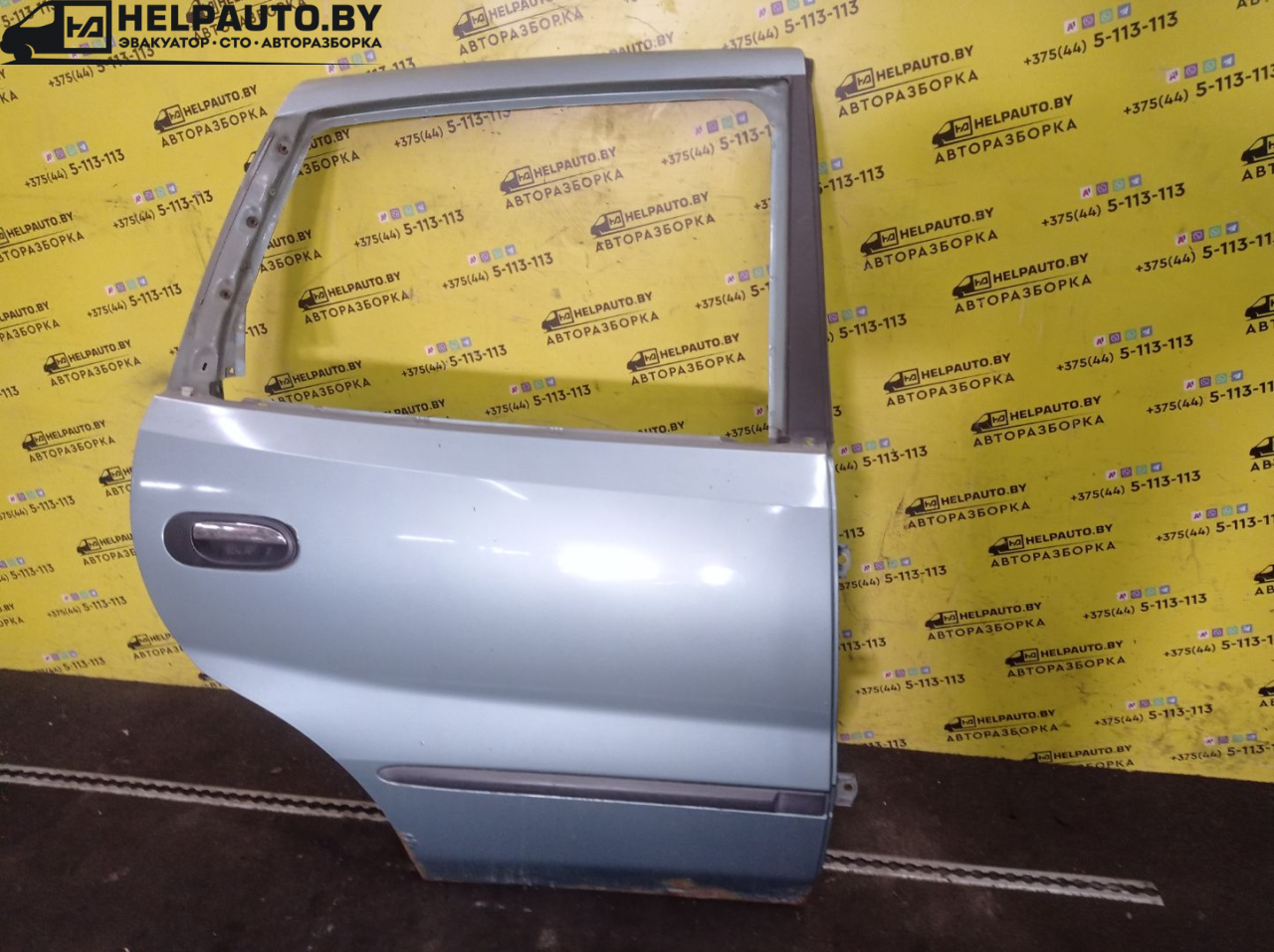 дверь задняя правая Nissan Almera Tino V10 2001, 2.2 л., YD22DDT, дизель, МКПП, берюзовый, минивэн, передний привод - фото №1